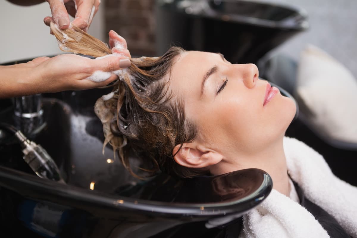 Tratamientos capilares para recuperar la vida del cabello en Vigo